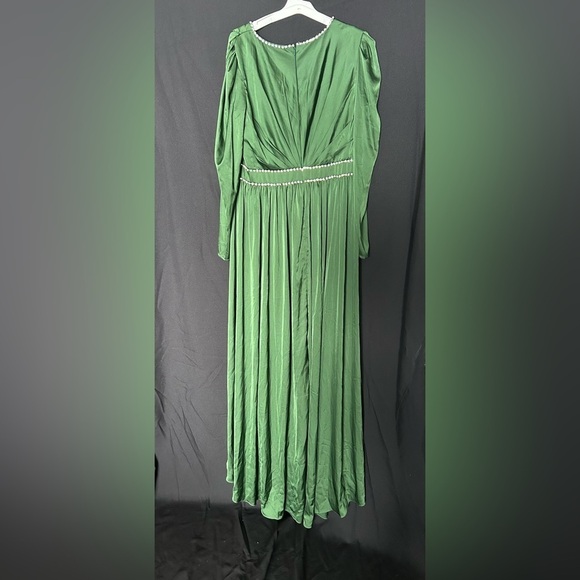 Mac Duggal 55702 NWOT RHINESTONE TRIM PUFF SLEEVE GATHERED GOWN - Picture 5 of 7